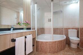 Hotel Benidorm East by Pierre & Vacances