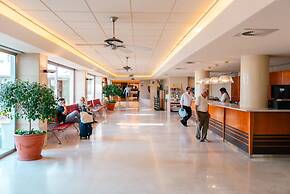 Port Fiesta Park Hotel