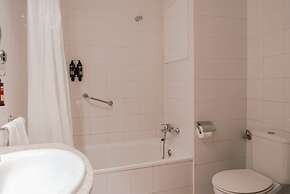 Port Fiesta Park Hotel