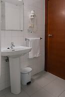 Port Fiesta Park Hotel