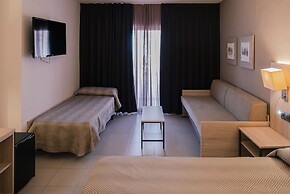 Port Fiesta Park Hotel