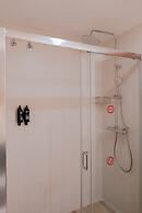 Port Fiesta Park Hotel