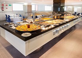 Port Fiesta Park Hotel