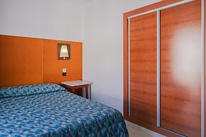 Port Fiesta Park Hotel