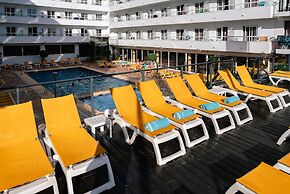 Port Fiesta Park Hotel