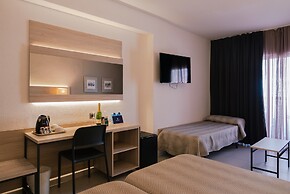 Port Fiesta Park Hotel