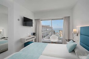 Alua Leo Hotel