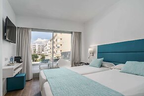 Alua Leo Hotel