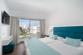 Alua Leo Hotel