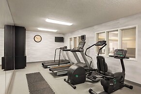 Fairfield Inn and Suites by Marriott Wheeling St Clairsville