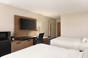 Fairfield Inn and Suites by Marriott Wheeling St Clairsville