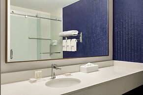 Fairfield Inn and Suites by Marriott Wheeling St Clairsville