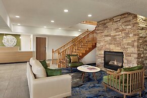 Fairfield Inn and Suites by Marriott Wheeling St Clairsville