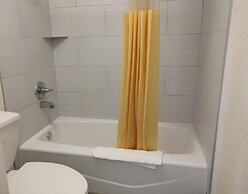 Red Carpet Inn Airport and Cruise Port Hotel Fort Lauderdale