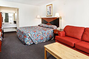 Red Carpet Inn - Louisville