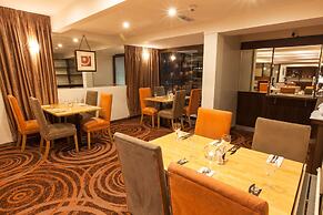 Best Western Plus White Horse Hotel