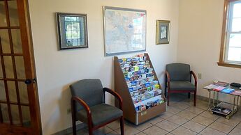 Red Carpet Inn North Syracuse