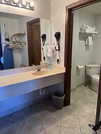 Red Carpet Inn Medford