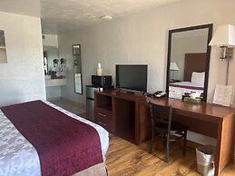 Red Carpet Inn Medford