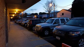 Red Carpet Inn Blacksburg