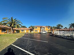 Super Inn By Oyo Daytona Beach Near Airport