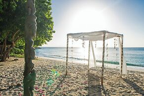 Laluna Boutique Hotel & Villas