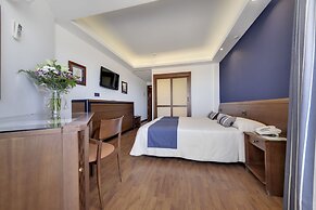 Hotel Puertobahia & Spa