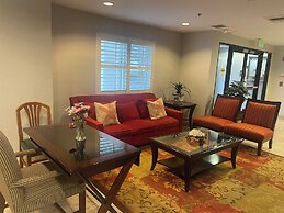 Harvest Inn, Dixon/ UC Davis.