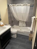 Harvest Inn, Dixon/ UC Davis.