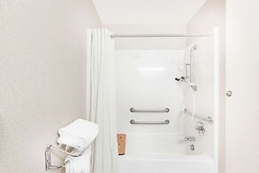 Super 8 by Wyndham Searcy AR