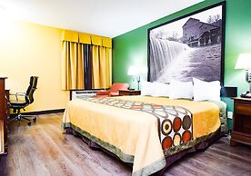 Super 8 by Wyndham Searcy AR