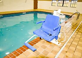 Super 8 by Wyndham Searcy AR
