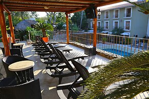 Binniguenda Huatulco & Beach Club