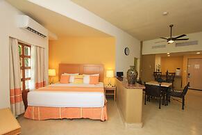 Binniguenda Huatulco & Beach Club