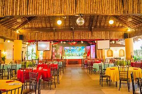 Binniguenda Huatulco & Beach Club