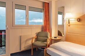 Hotel Bellevue - Traditional Swiss Hideaway