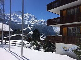 Hotel Bellevue - Traditional Swiss Hideaway