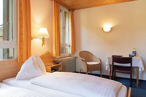 Hotel Bellevue - Traditional Swiss Hideaway