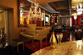 The Earl of Doncaster Hotel