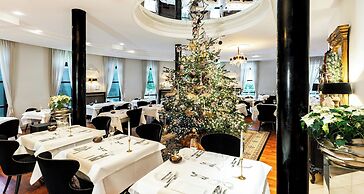Victor's Residenz - Hotel Schloss Berg