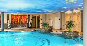 Victor's Residenz - Hotel Schloss Berg