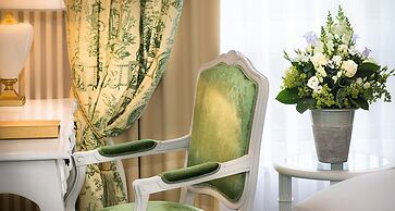 Victor's Residenz - Hotel Schloss Berg