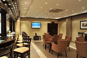 Safari Hotel & Convention Centre