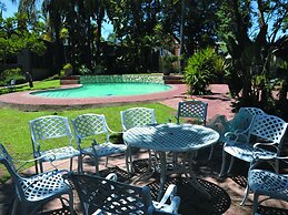 Safari Hotel & Convention Centre