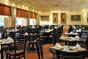 Safari Hotel & Convention Centre