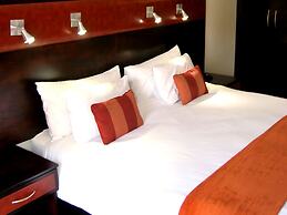 Safari Hotel & Convention Centre