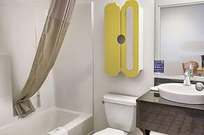 Studio 6 Ocean Springs, MS