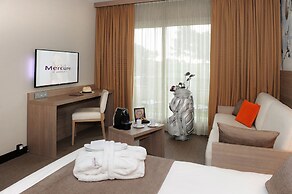 Mercure Omaha Beach Hotel
