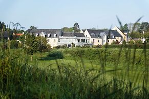 Mercure Omaha Beach Hotel