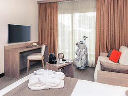 Mercure Omaha Beach Hotel